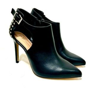 BCBGeneration Hibano Booties